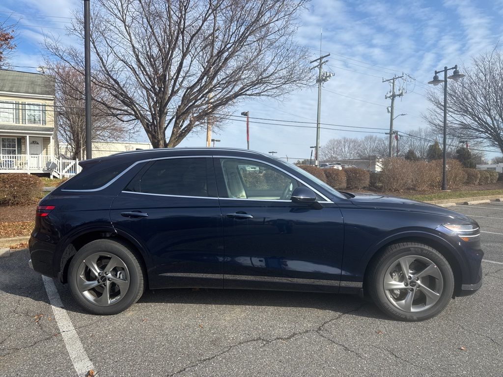 2026 GENESIS GV70 Standard - Photo 11