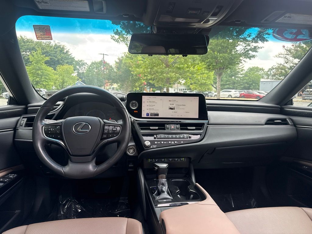 2023 Lexus ES 350 - Photo 28