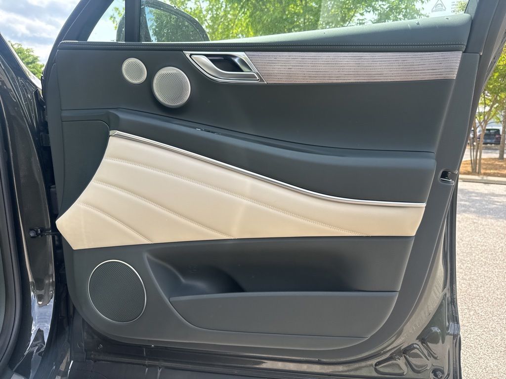 2026 GENESIS GV80 Advanced - Photo 32