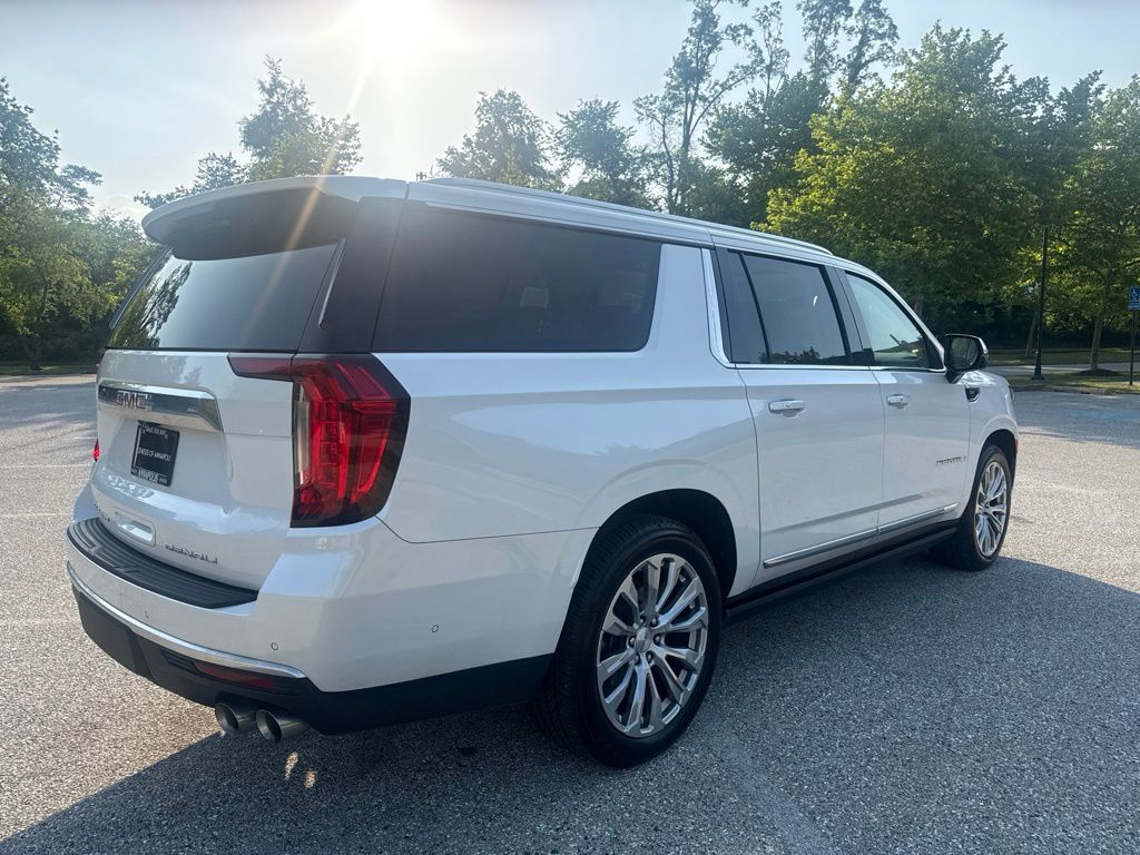 2024 GMC Yukon XL Denali - Photo 11