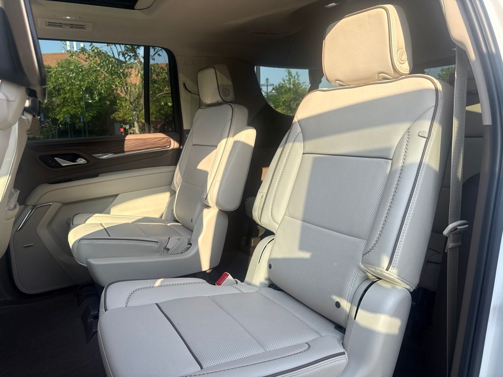 2024 GMC Yukon XL Denali - Photo 31