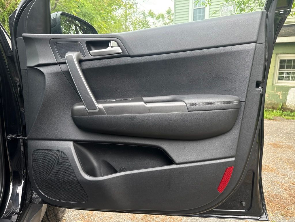 2022 Kia Sportage LX - Photo 32