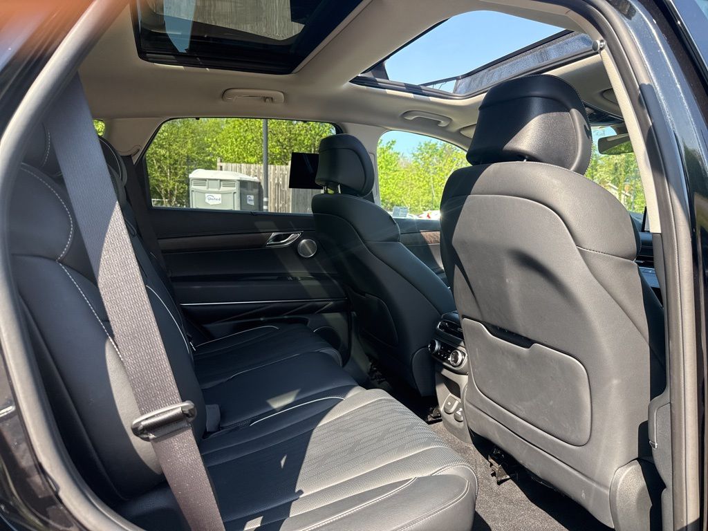 2024 GENESIS GV80 - Photo 35
