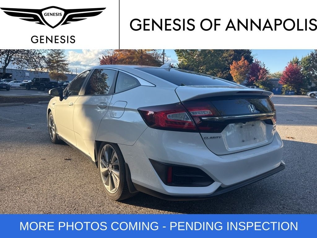 Used 2018 Honda Clarity Plug-In Hybrid Touring Sedan