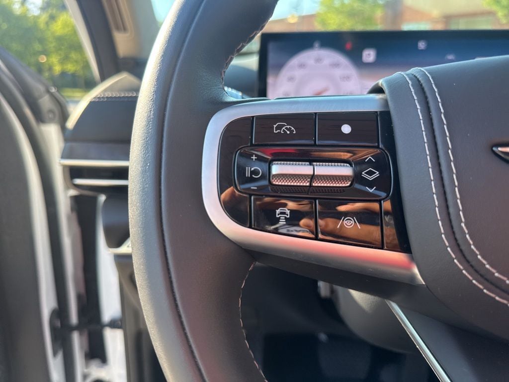 2025 GENESIS GV80 Prestige - Photo 18