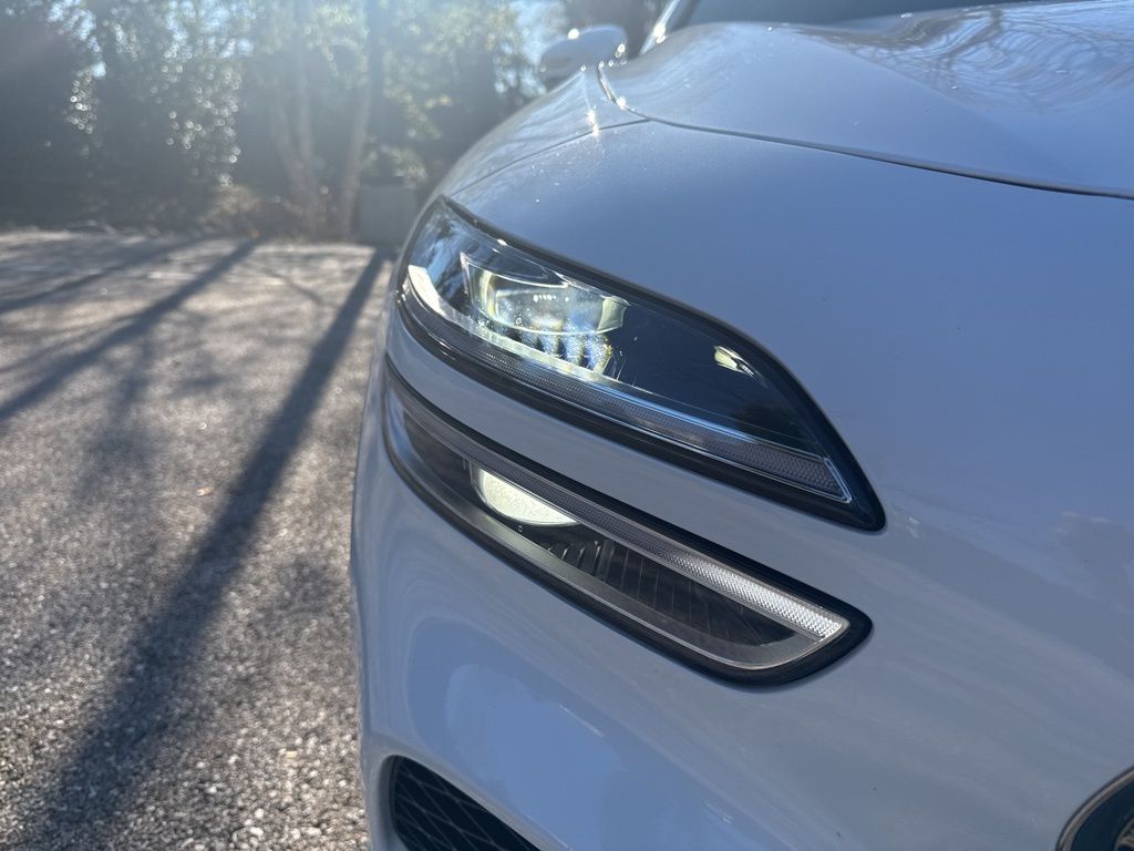 2025 GENESIS G70 Standard - Photo 36