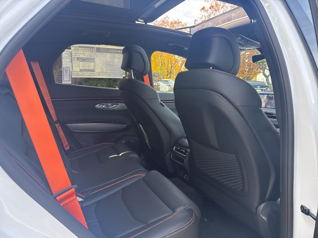 2026 GENESIS GV70 Sport Advanced - Photo 33