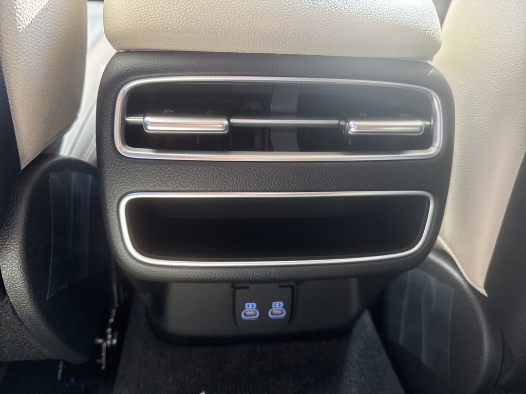 2026 GENESIS GV70 Standard - Photo 26