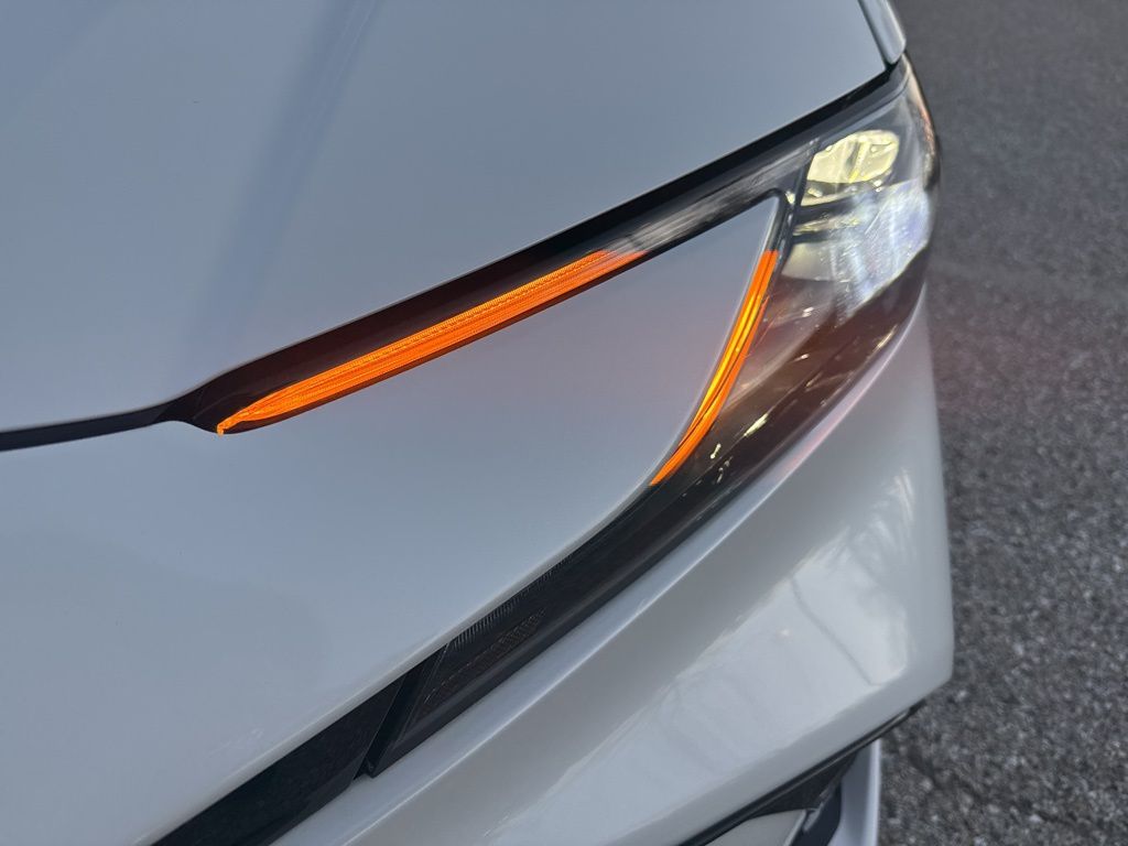 2025 Toyota Camry XSE photo 3