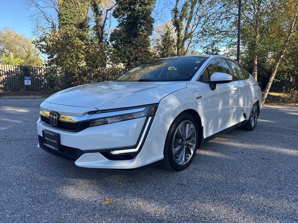 Used 2018 Honda Clarity Plug-In Hybrid Touring Sedan
