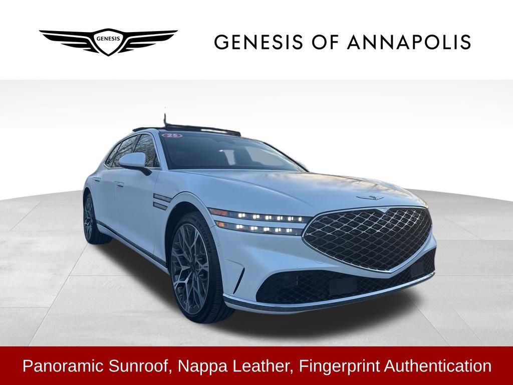 2025 GENESIS G90 Base's photo