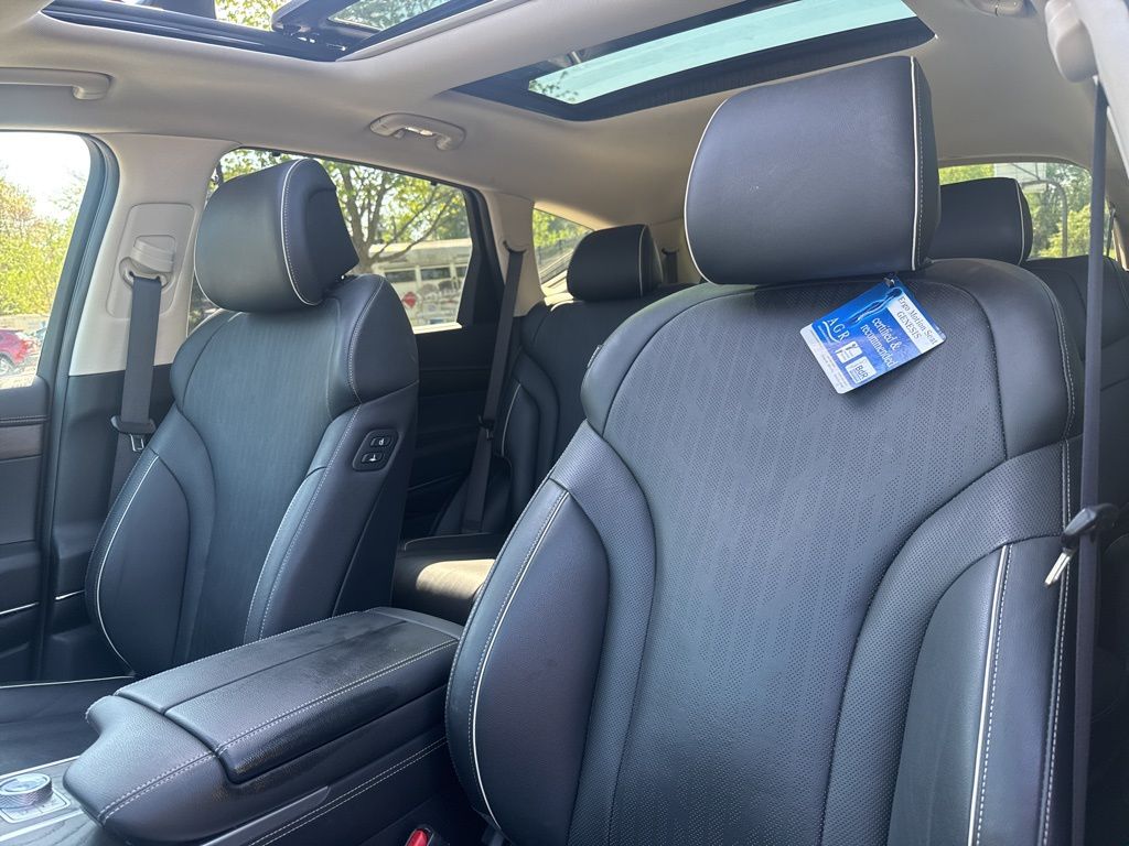 2024 GENESIS GV80 - Photo 14