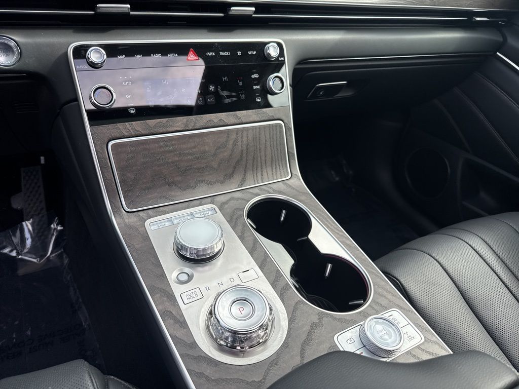 2025 GENESIS GV80 Advanced - Photo 23
