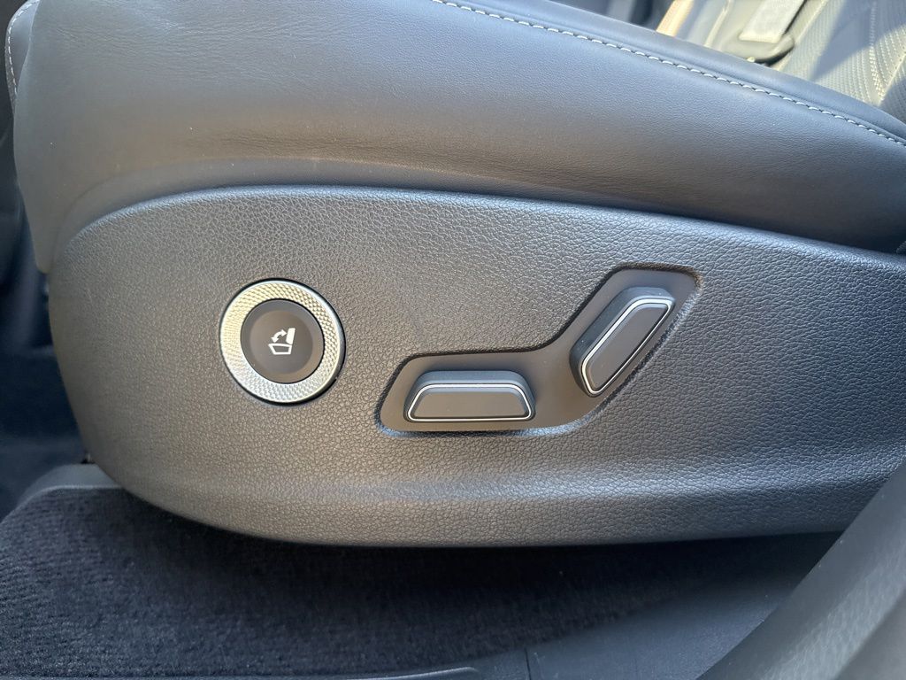 2025 GENESIS GV80 Prestige - Photo 28