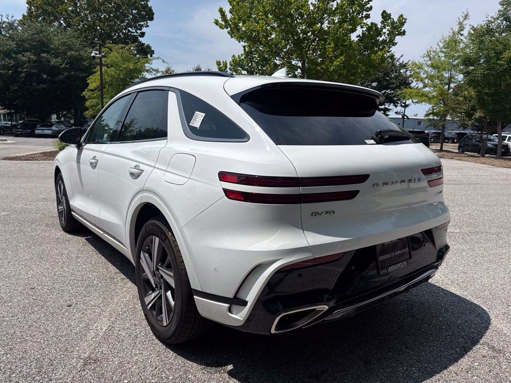 2026 GENESIS GV70 Sport Advanced - Photo 7