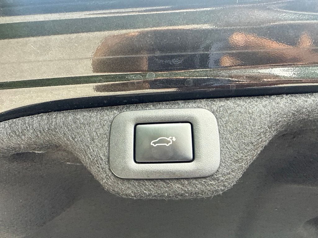 2023 Lexus ES 350 - Photo 30