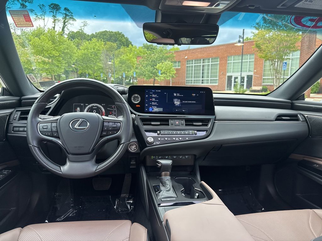 2025 Lexus ES 350 Ultra Luxury - Photo 28