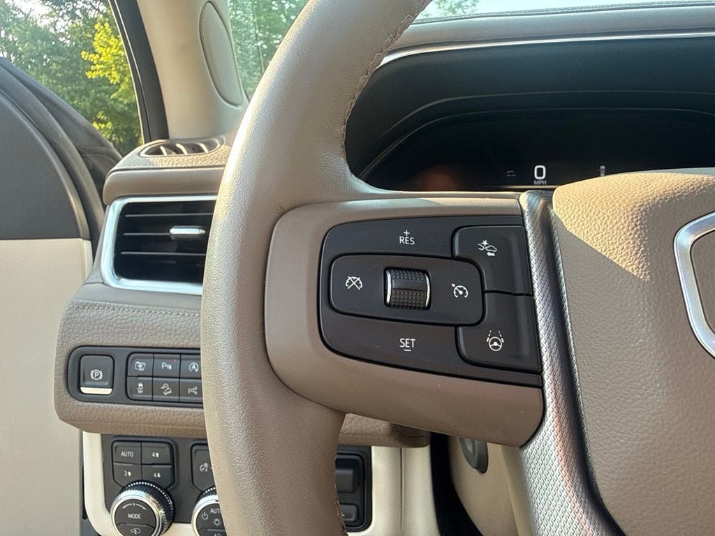 2024 GMC Yukon XL Denali - Photo 20