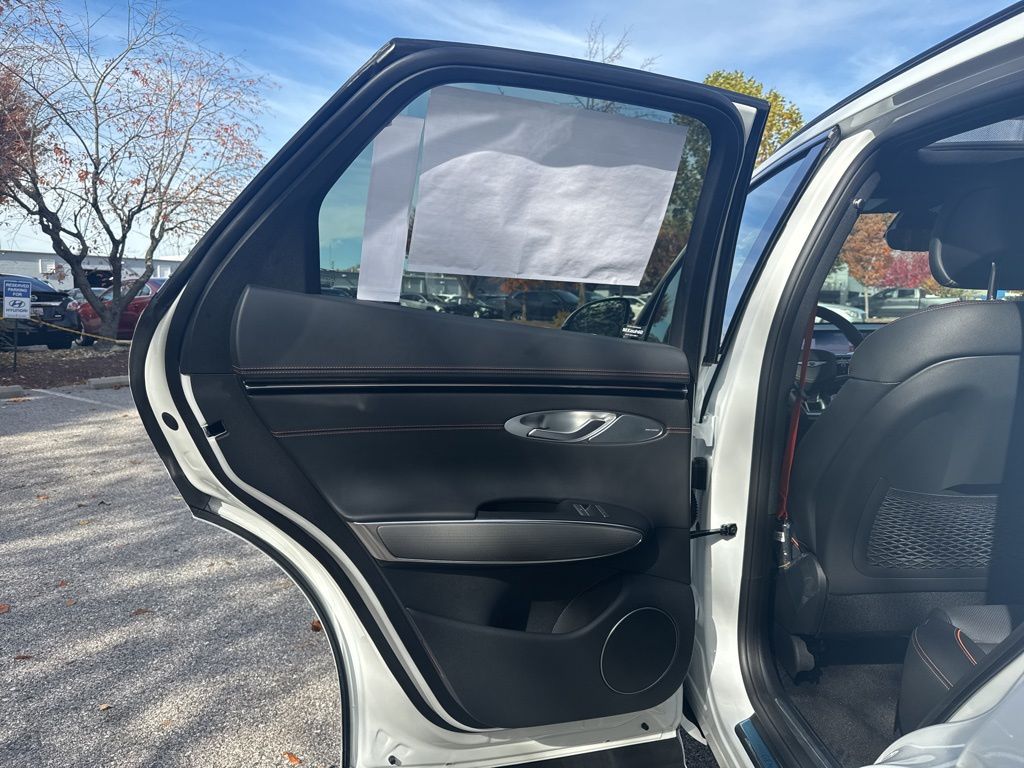 2026 GENESIS GV70 Sport Advanced - Photo 25