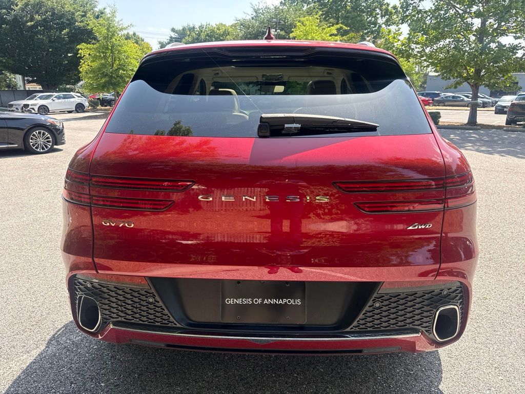 2025 GENESIS GV70 Standard - Photo 9
