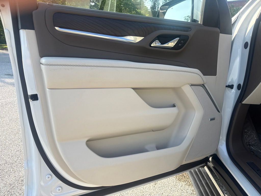 2024 GMC Yukon XL Denali - Photo 14