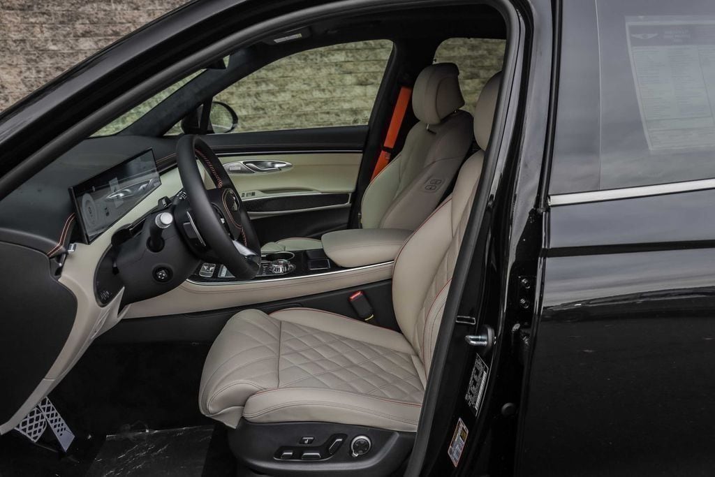 2026 GENESIS GV70 Sport Prestige - Photo 13
