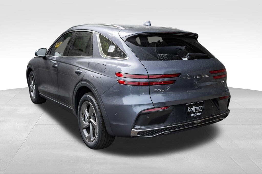 New 2026 Genesis GV70 SUV