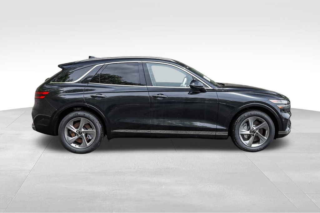New 2026 Genesis GV70 SUV