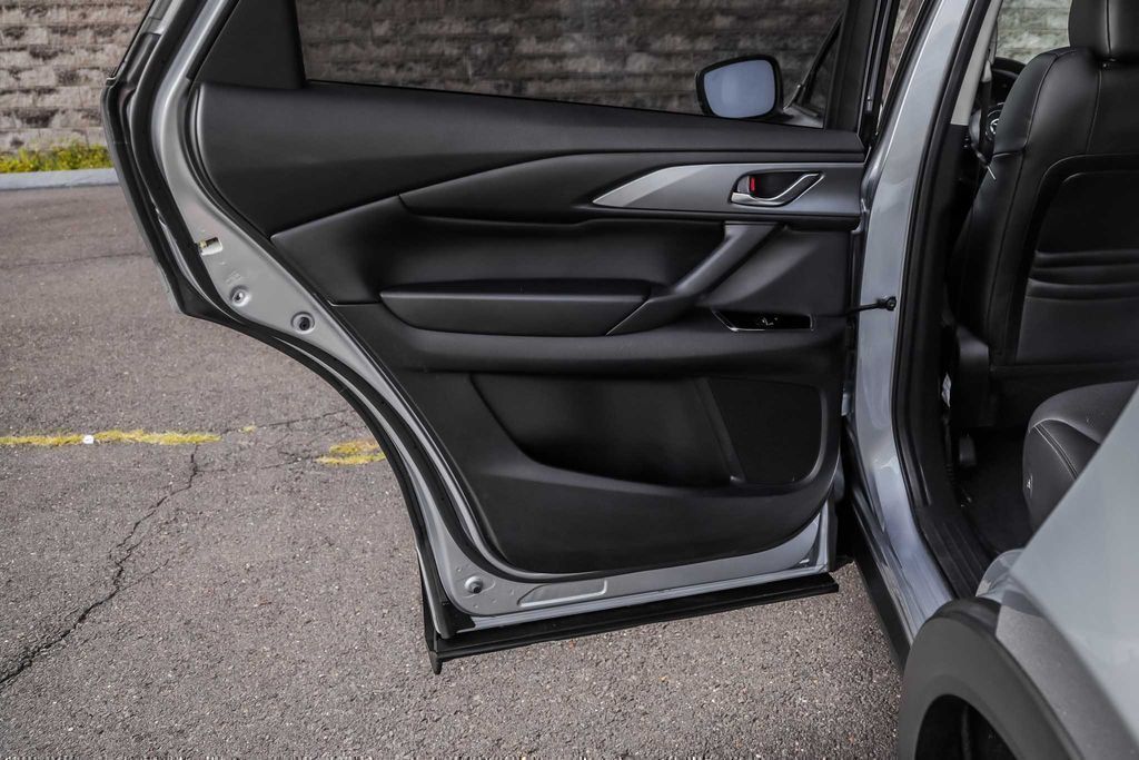 2023 Mazda CX-9 Touring Plus - Photo 20