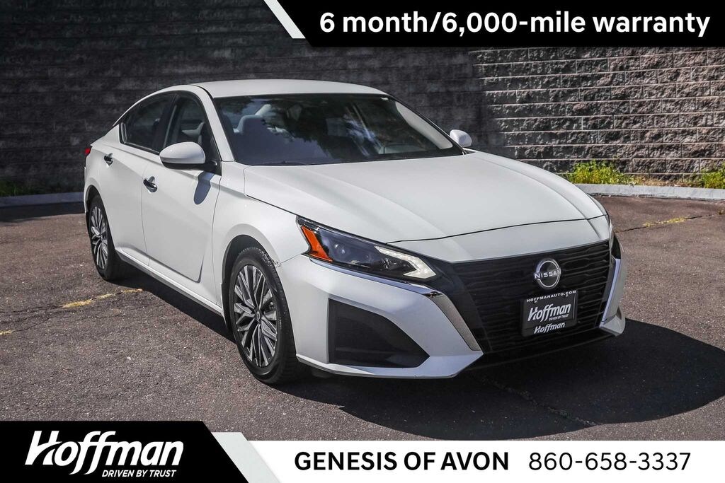Used 2023 Nissan Altima 2.5 SV Sedan