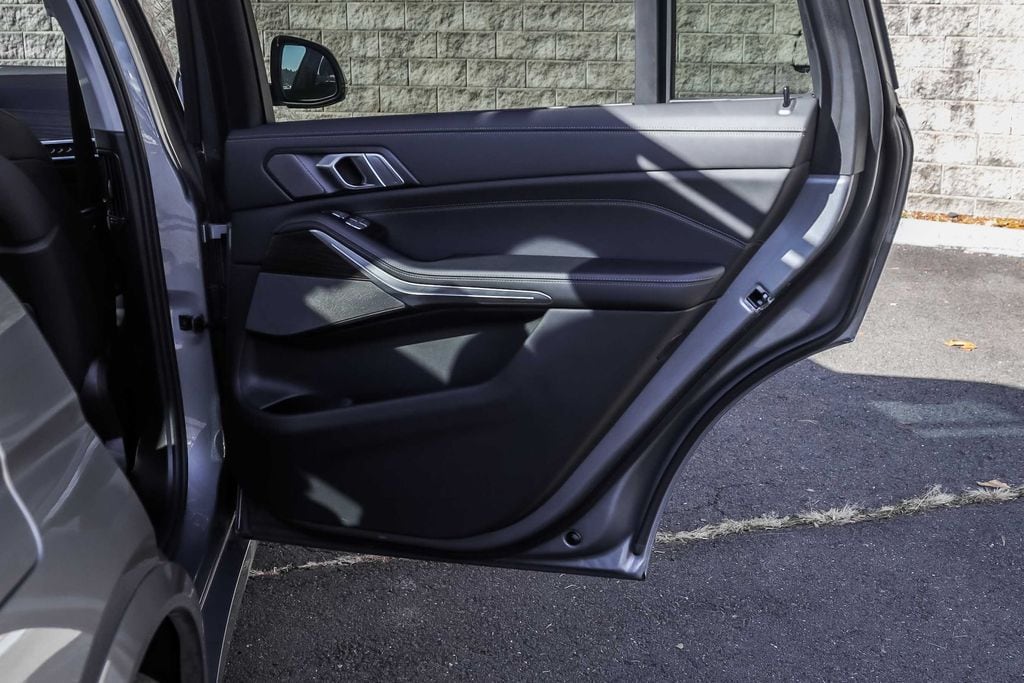 2024 BMW X7 40i - Photo 18