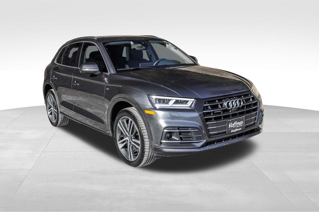 2020 Audi Q5 55 e quattro S tronic Prestige's photo