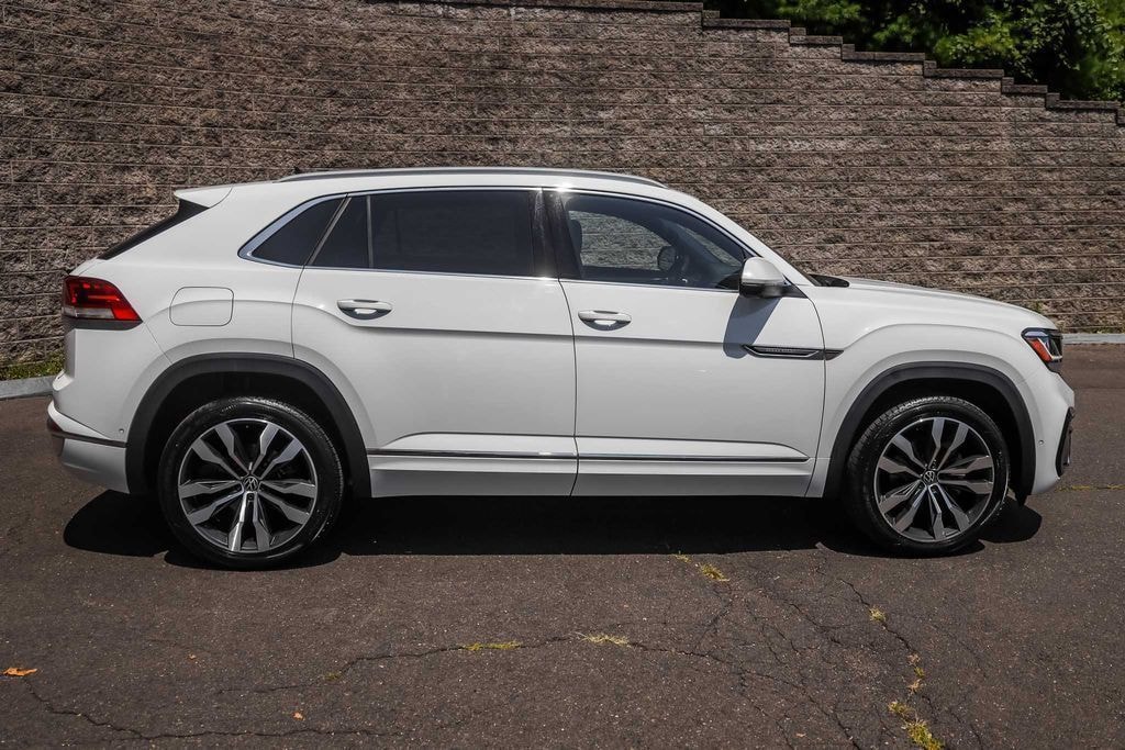 Used 2021 Volkswagen Atlas Cross Sport 3.6L V6 SEL Premium R-Line SUV