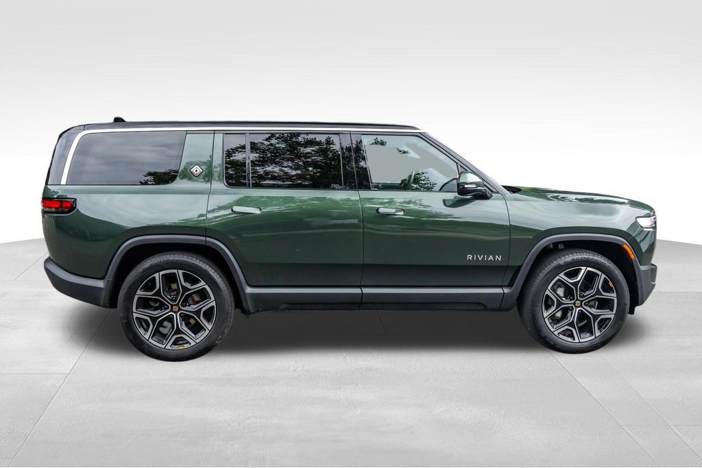 Used 2025 Rivian R1S Adventure with VIN 7PDSGBBA3SN048662 for sale in Simsbury, CT