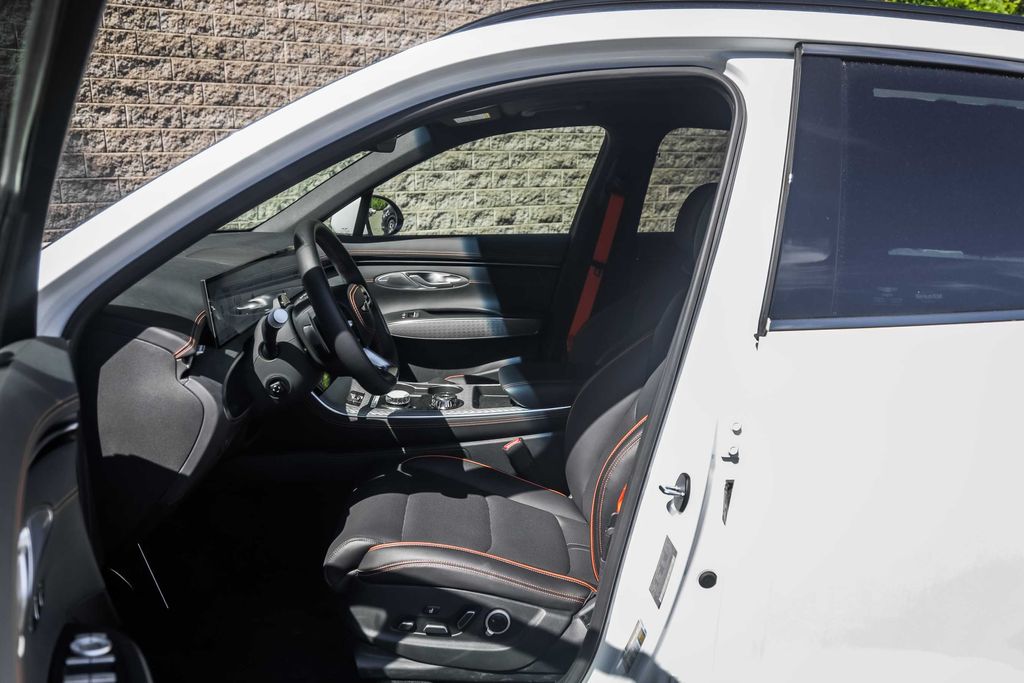 2026 GENESIS GV70 Sport Prestige - Photo 12