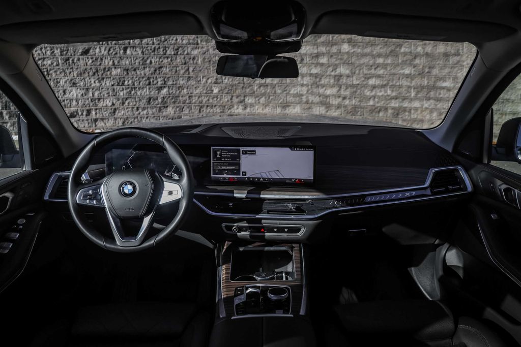 2024 BMW X7 40i - Photo 27