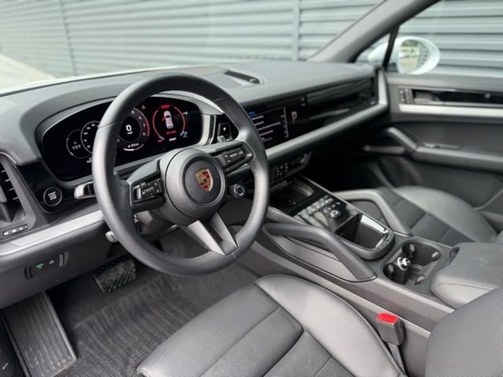 Used 2024 Porsche Cayenne Base SUV