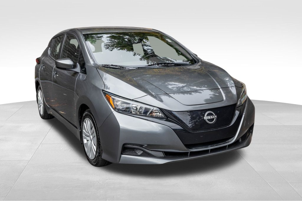 Used 2023 Nissan Leaf S with VIN 1N4AZ1BV3PC556746 for sale in Simsbury, CT