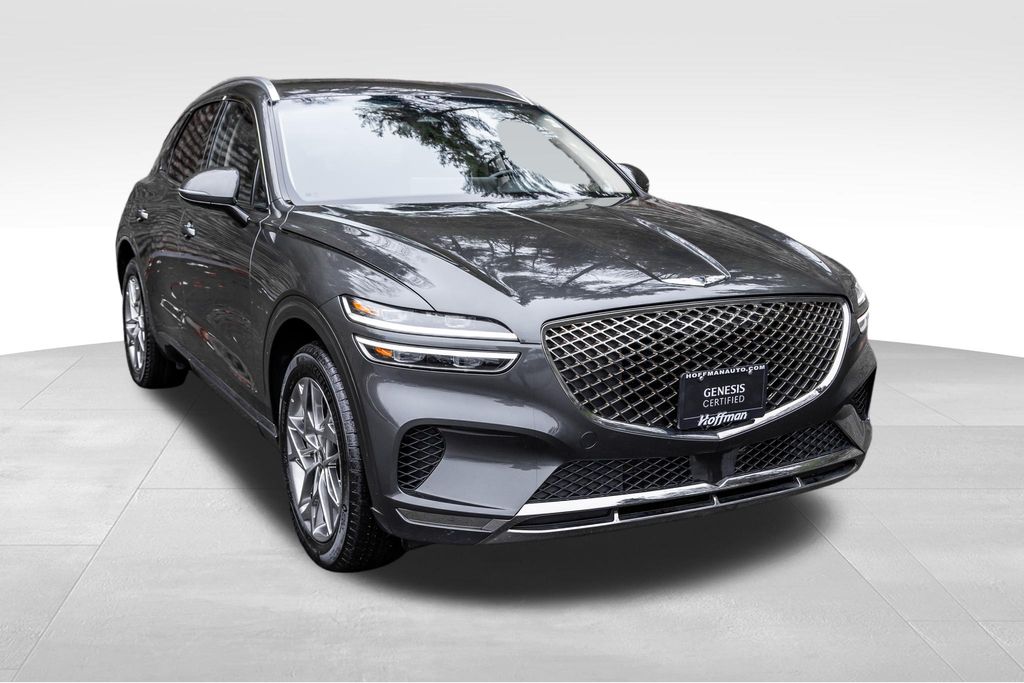 2025 Genesis GV70 2.5T Standard AWD's photo