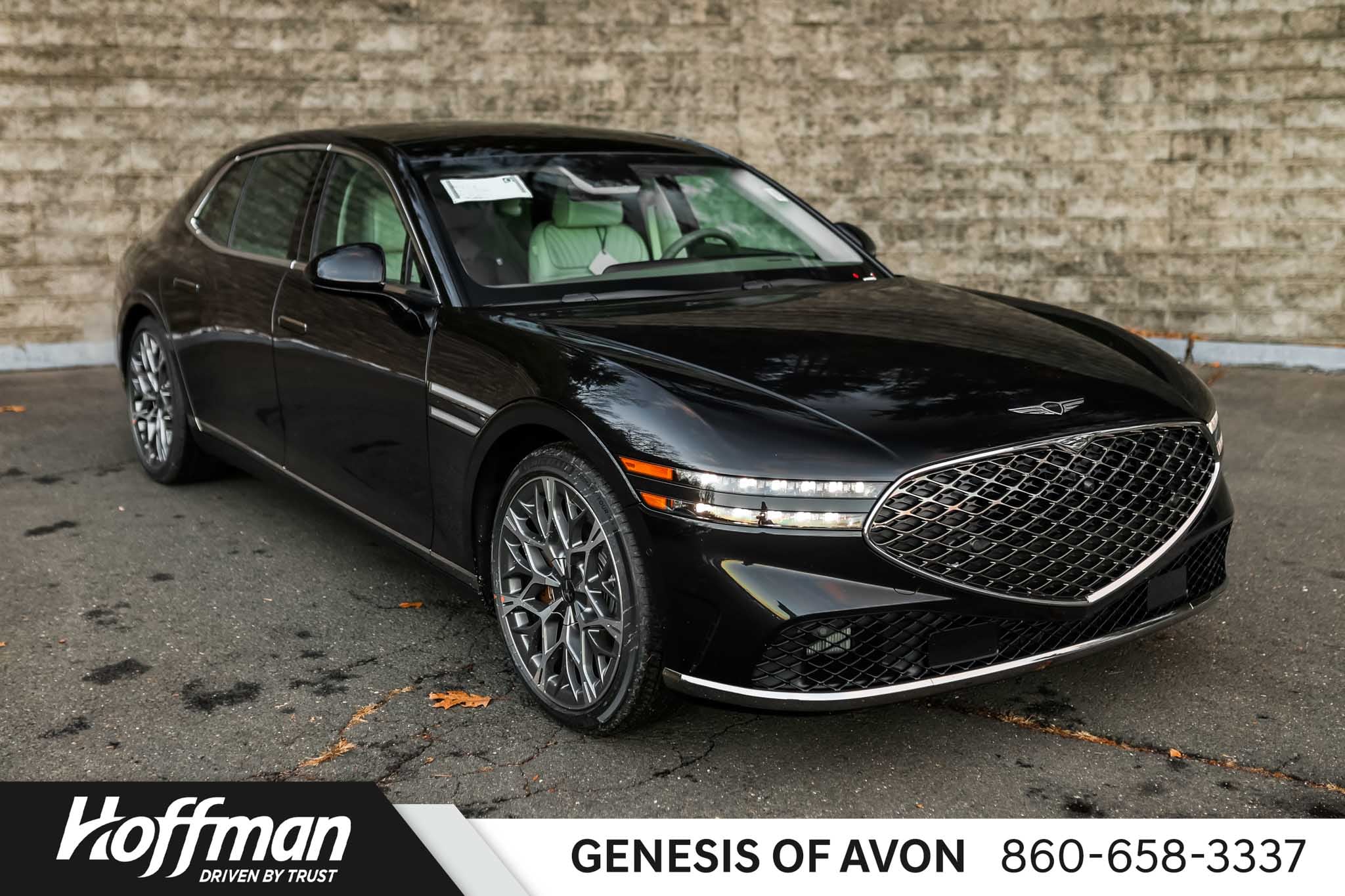 2026 GENESIS G90 Base's photo
