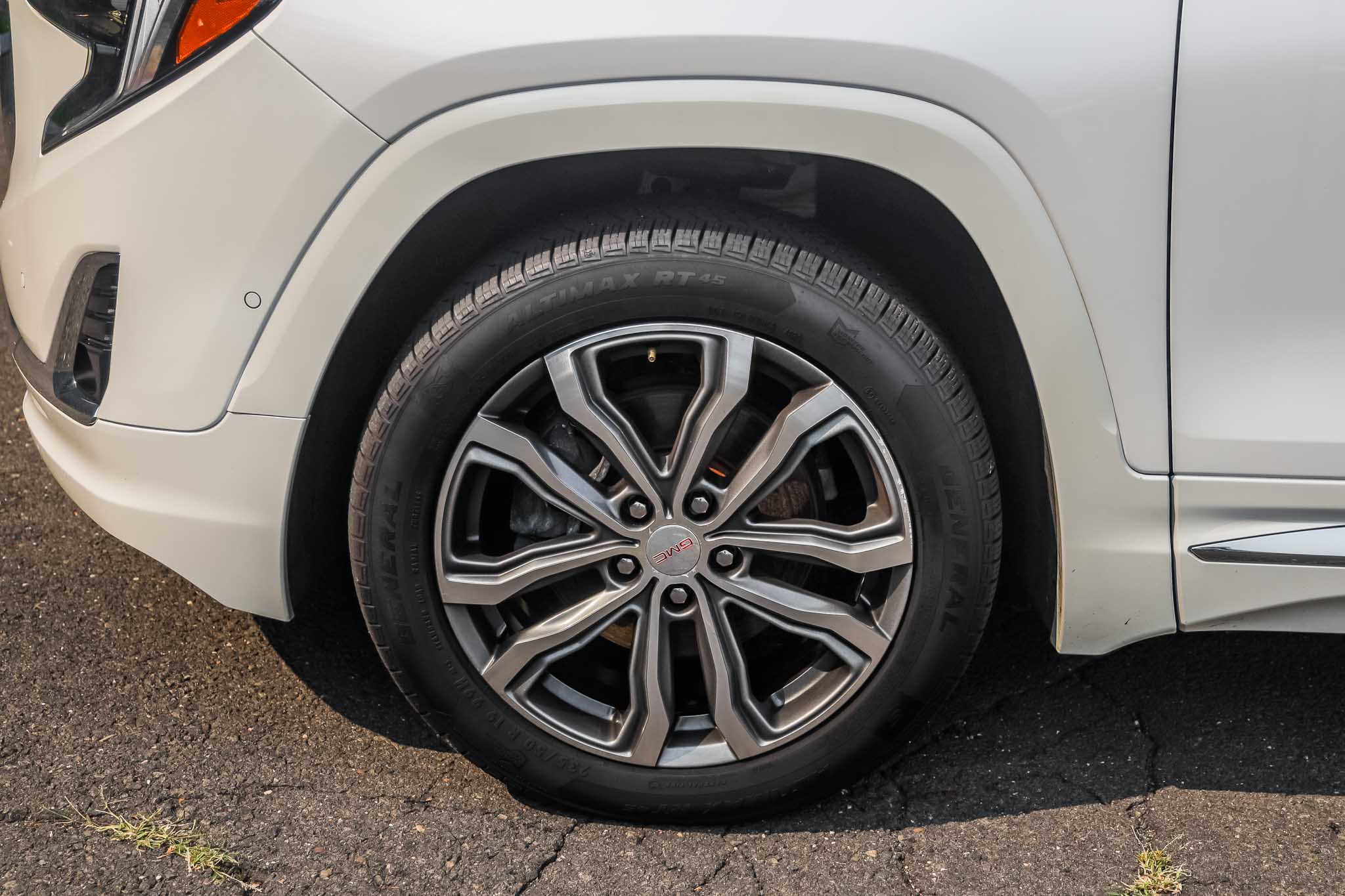 2020 GMC Terrain Denali - Photo 11