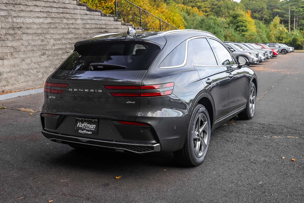 New 2026 Genesis GV70 2.5T Advanced SUV
