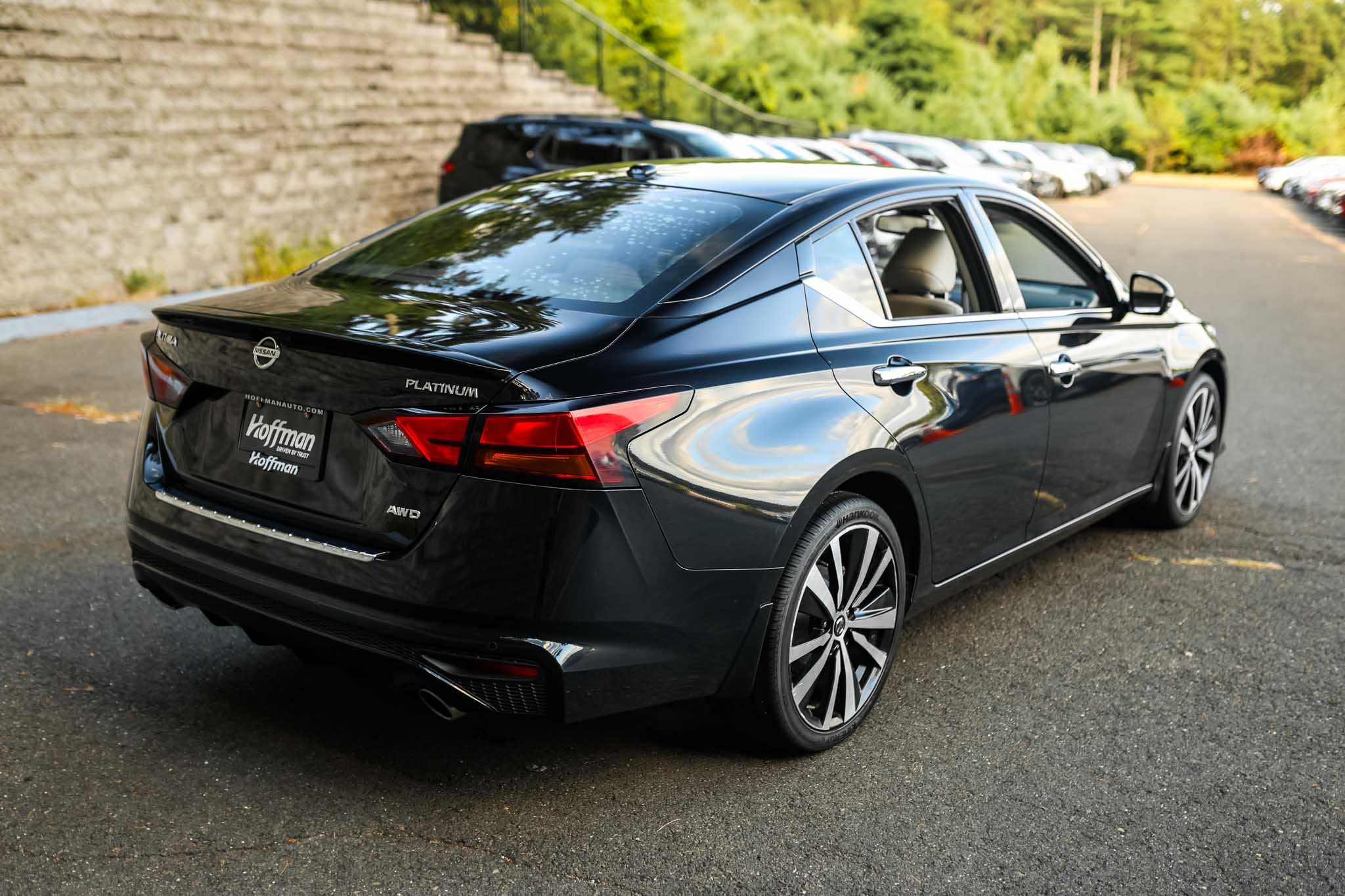 2022 Nissan Altima 2.5 Platinum photo 4