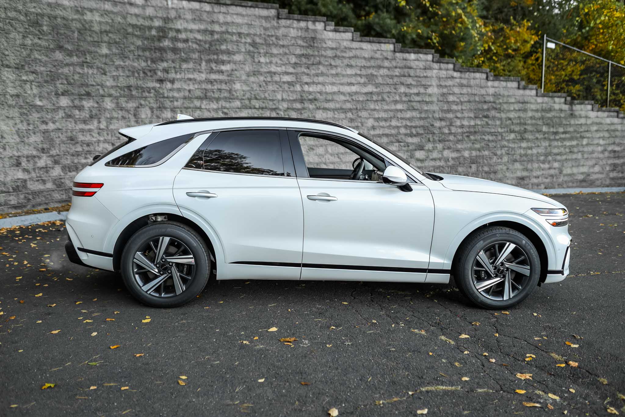 2026 Genesis GV70 3.5T Sport Advanced photo 2