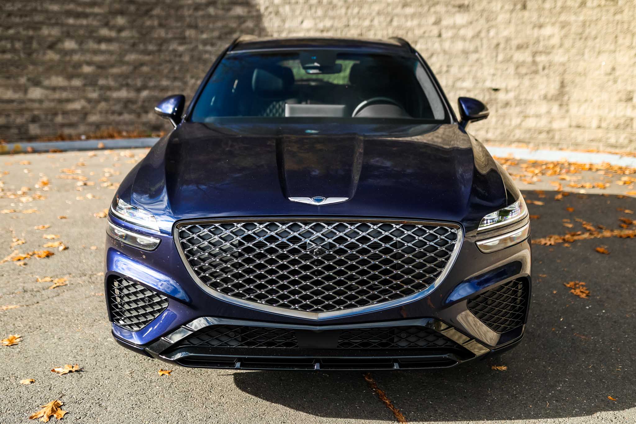 2025 Genesis GV70 3.5T Sport photo 2