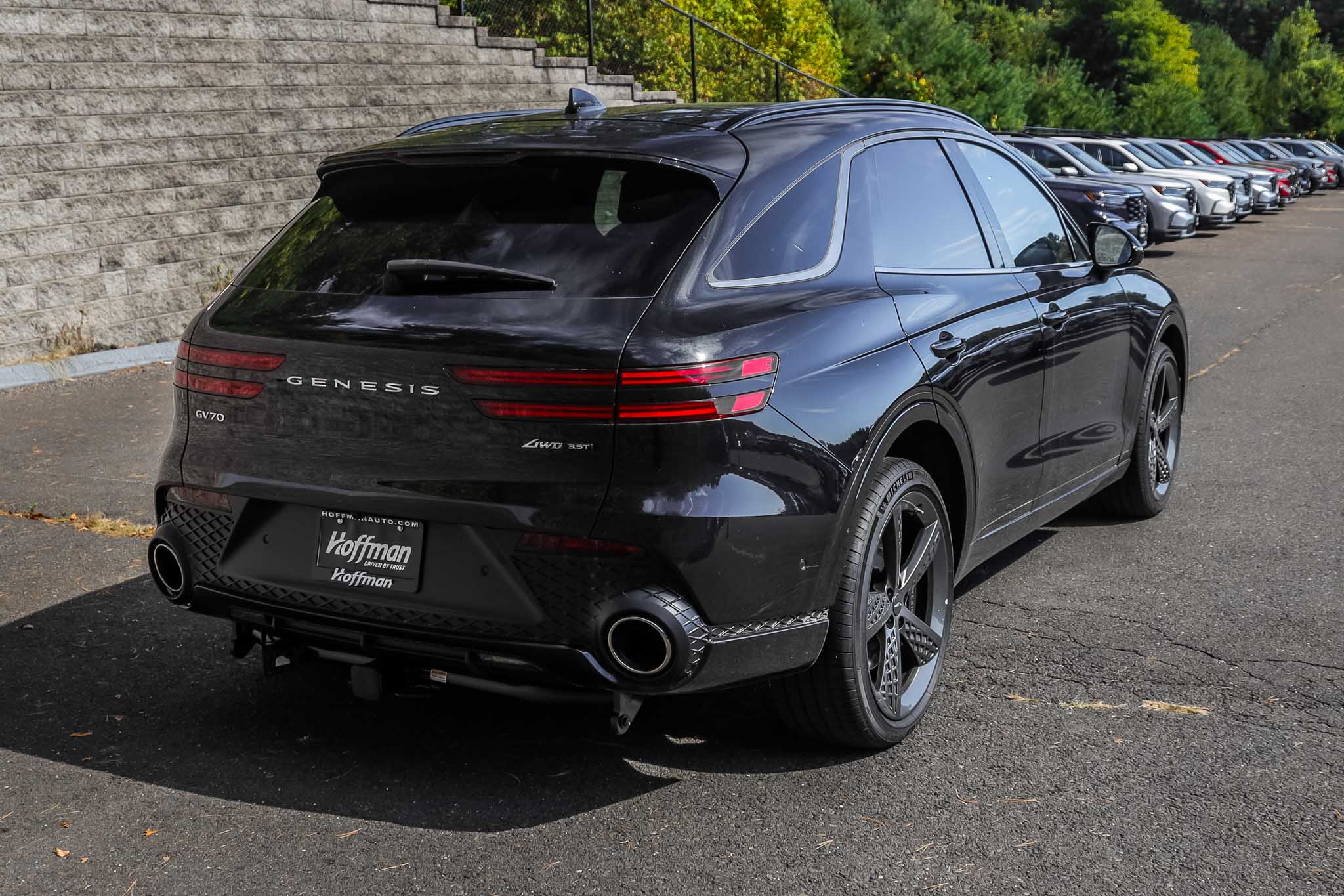 2025 Genesis GV70 3.5T Sport photo 3