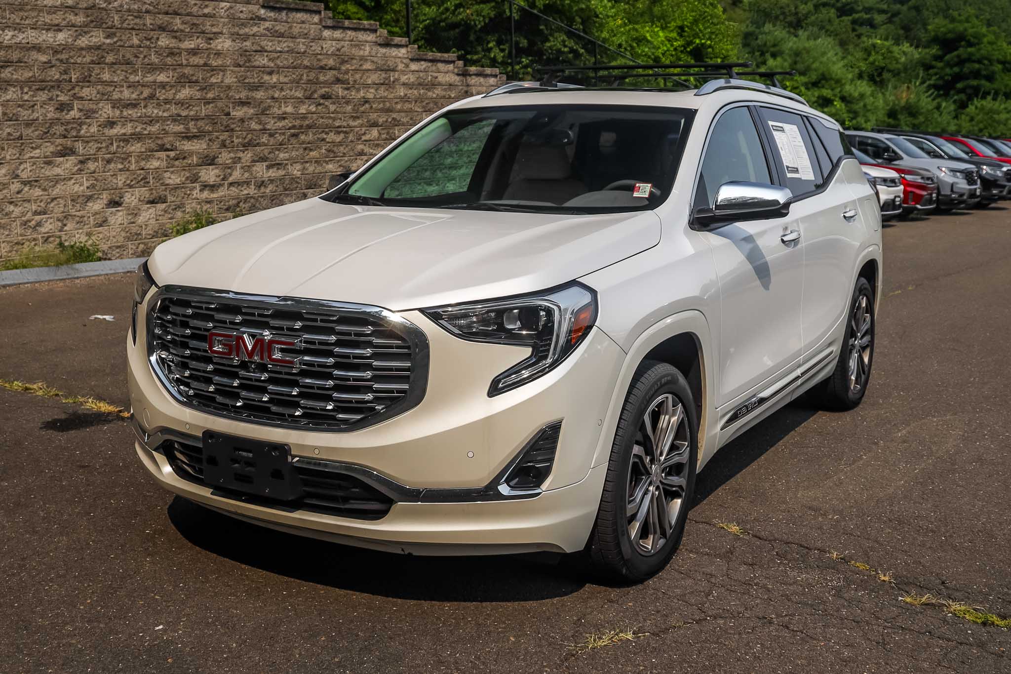 2020 GMC Terrain Denali - Photo 10