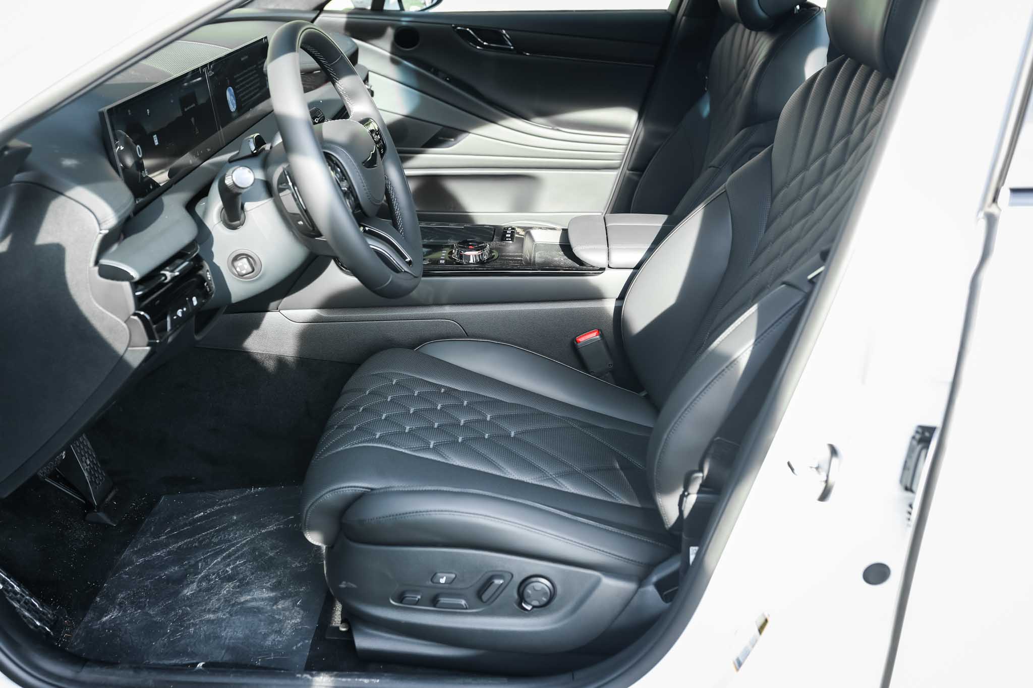 2026 GENESIS G80 Prestige Black - Photo 14