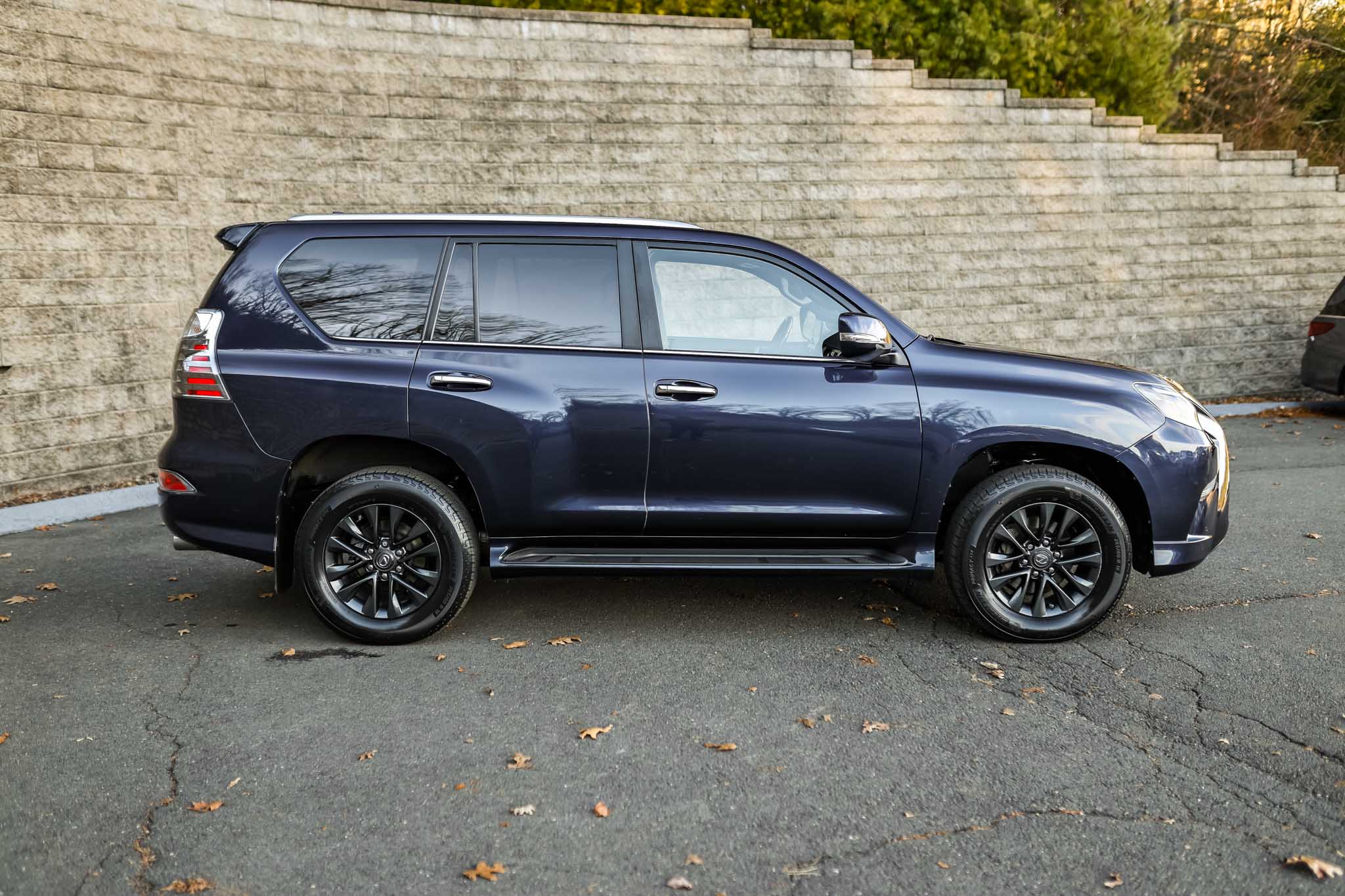 2022 Lexus GX 460 photo 3