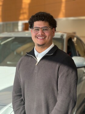 Staff member Gabriel Cruz from ID_6c1ed8